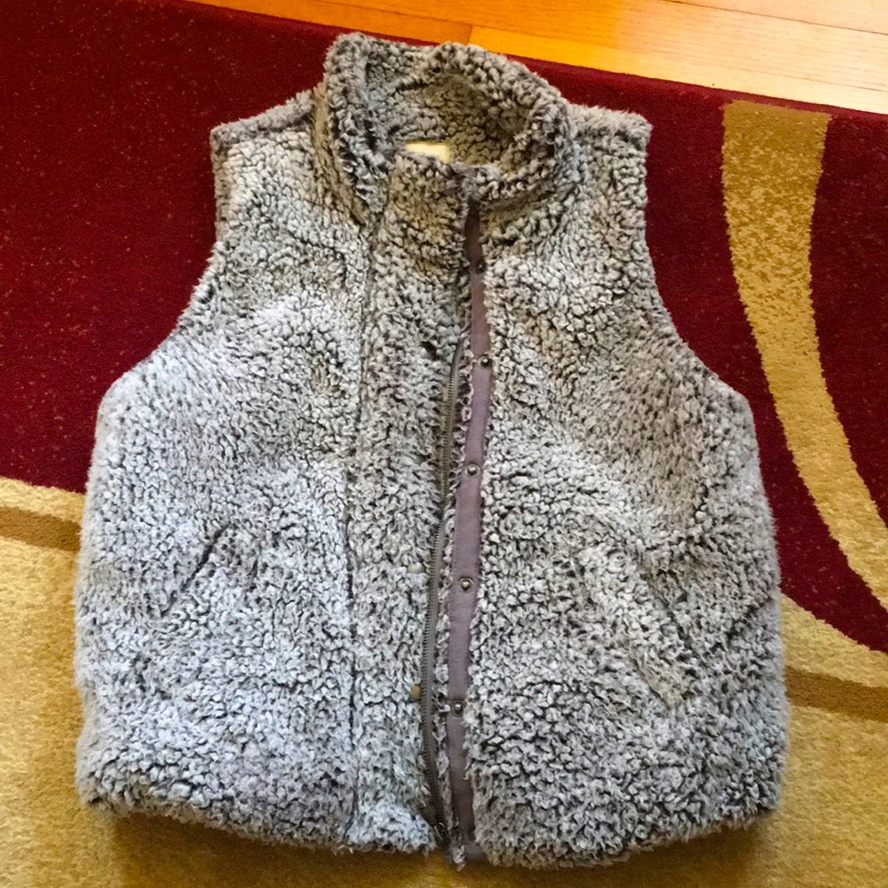 Fuzzy warm gray vest